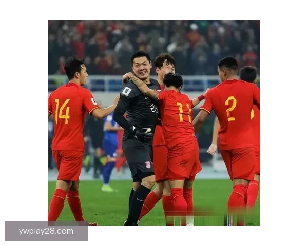 国足20岁1米88新星崛起 带刀后卫关键进球硬气庆祝跳舞全场沸腾